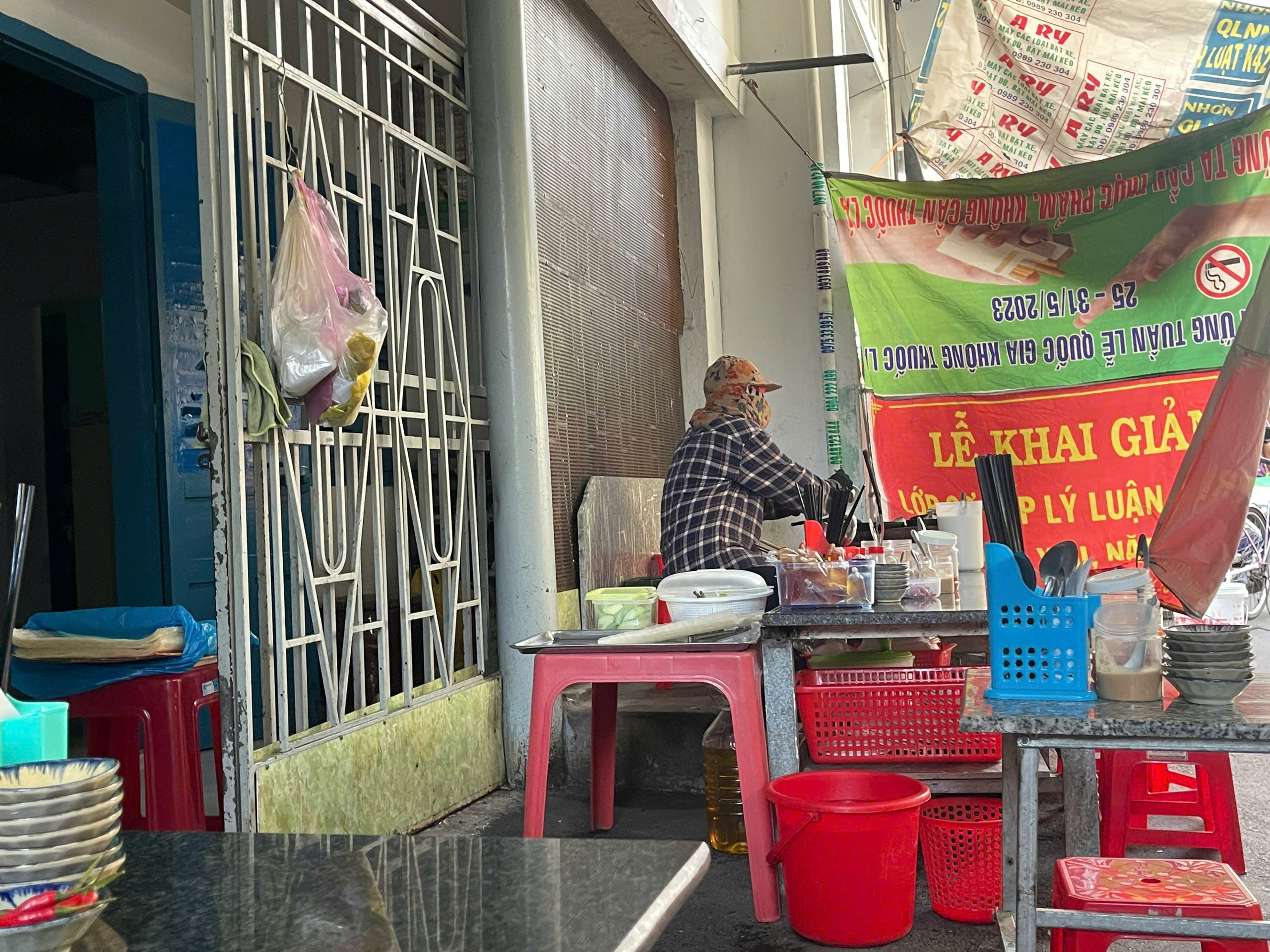 Bánh xèo hẻm 04